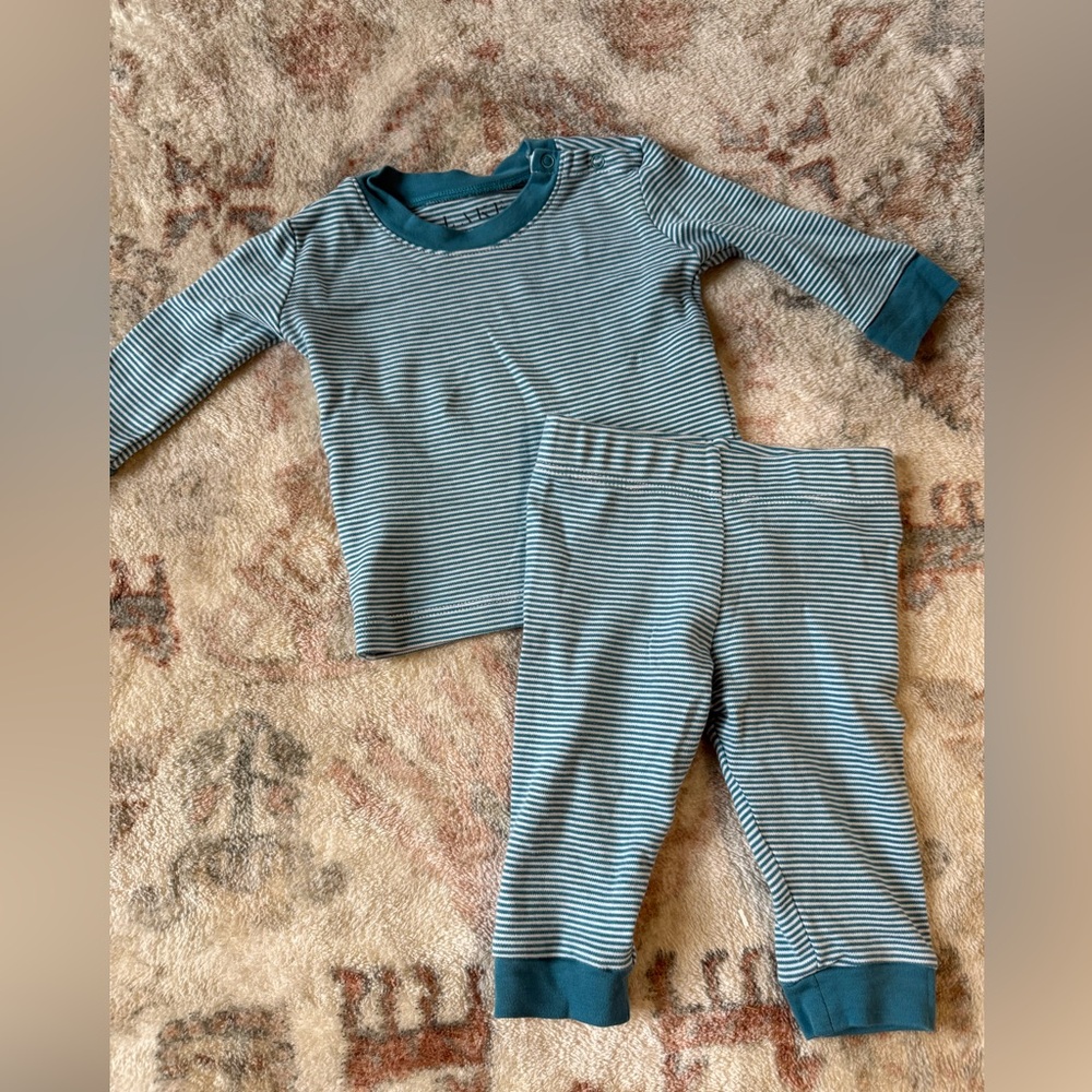 LAKE pajama set